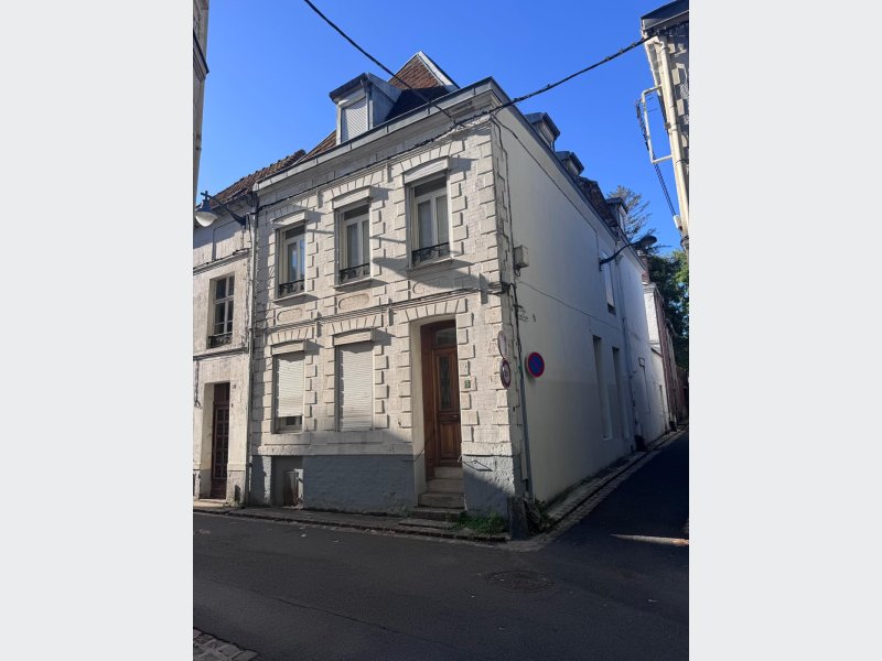 Location Maison Arra